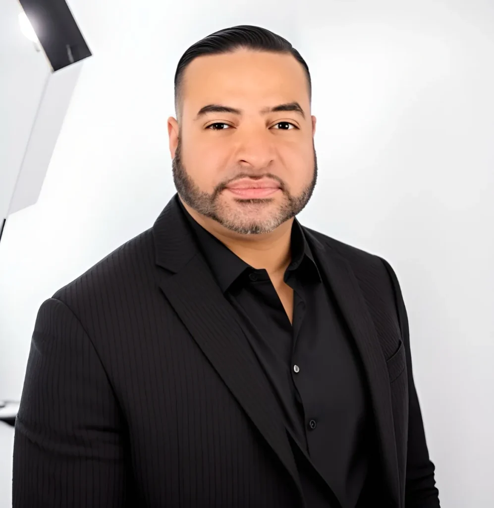 Image of Michael Munoz for Desktop view